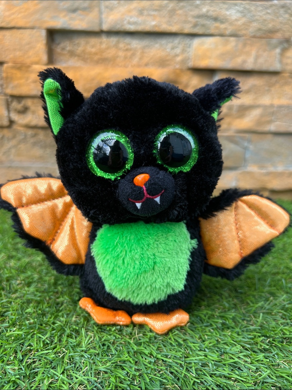 Ty Silk Beanie Boos Beastie, retired Halloween-themed 6” plush bat 2017